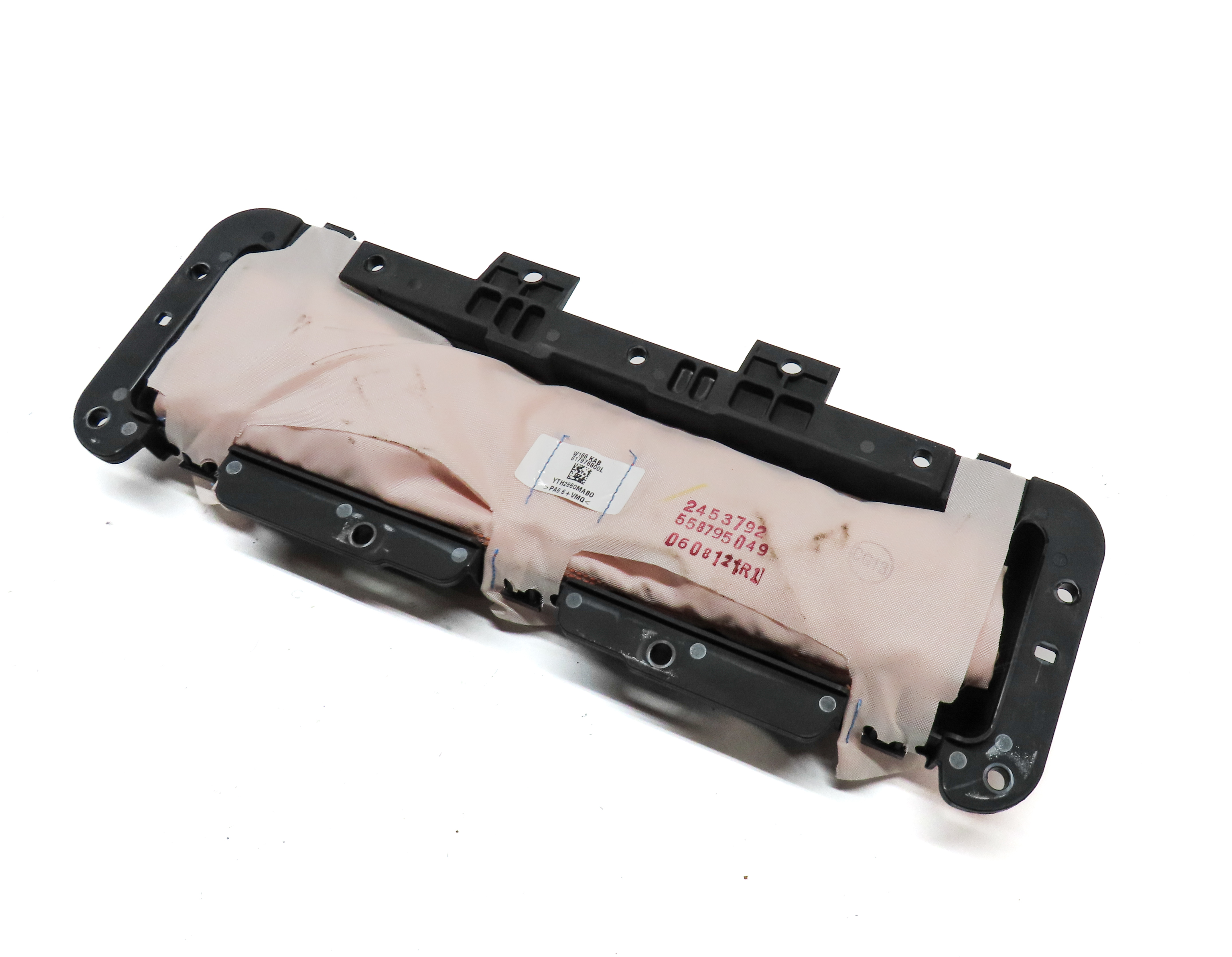 12-19 MERCEDES GL350 GL450 GL550 ML350 ML550 GLE (W166 X166) DRIVER KNEE AIRBAG — exact item pictured